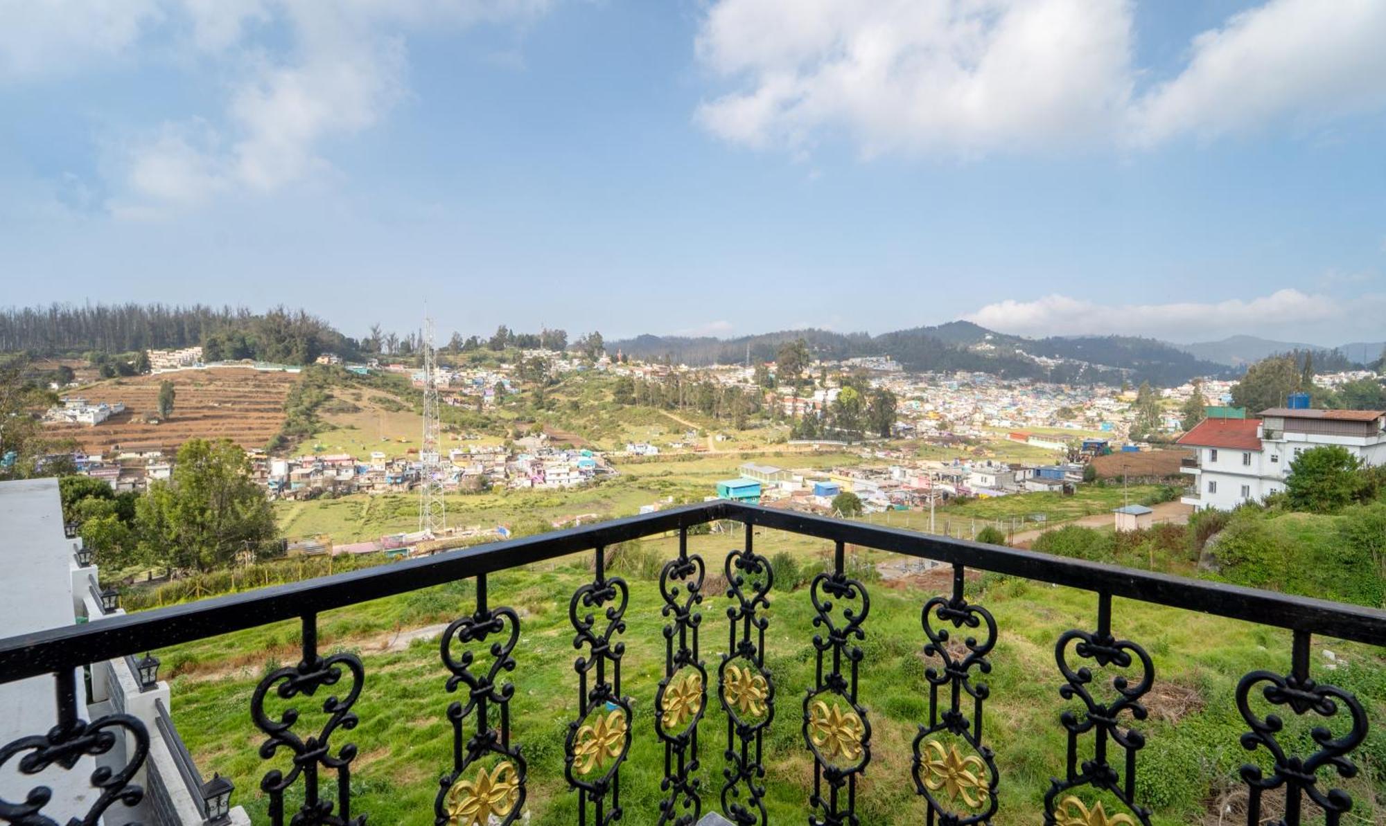 Treebo Skydale Premium Suites, 1500 Mtrs From Ooty Lake Eksteriør bilde